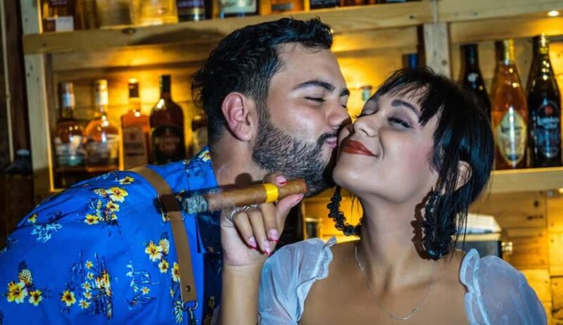 Cancun: Cuban Cigar and Rum Tasting Experience - Discovering the Perfect Pairings with Cuban Rum