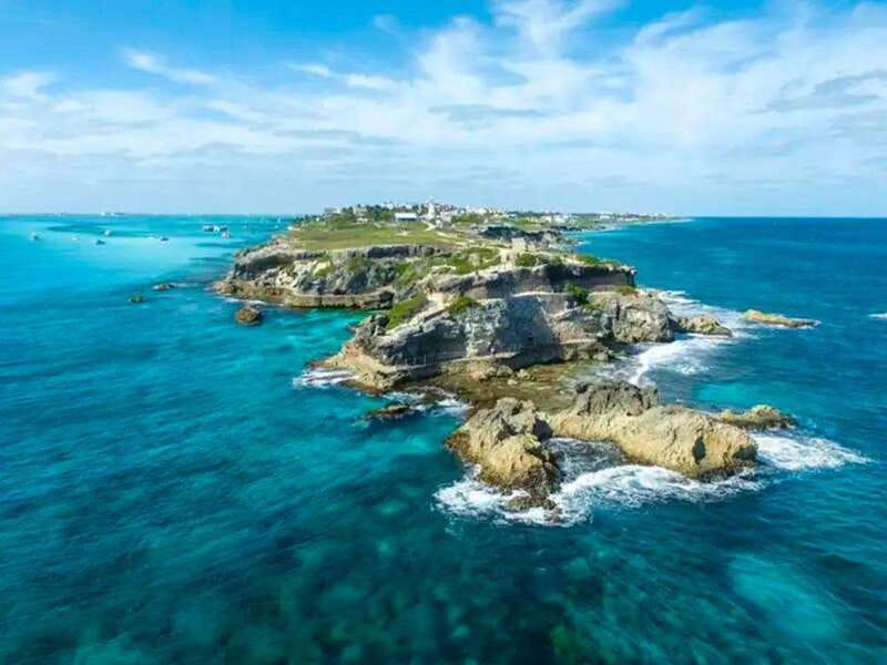 Cancun: Half Day Private Catamaran with Snorkeling. 25 guest - Who Will Appreciate This Tour Most