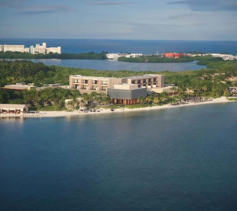 Cancun: Hotel Zone Helicopter Flight - What to Bring for a Comfortable Flight