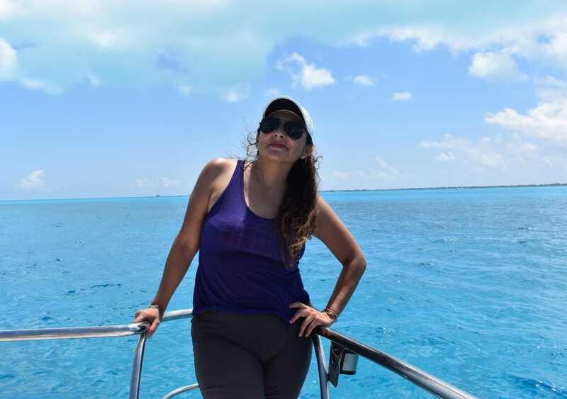 Cancun: Isla Mujeres Catamaran with buffet, drinks & snorkel - Sailing on a Catamaran with Open Bar and Scenic Views