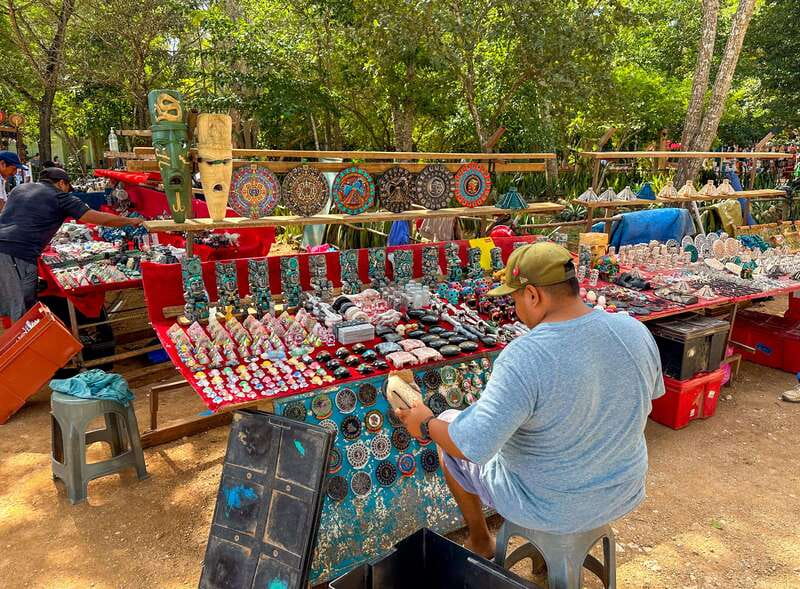 Cancun: Private Chichen Itza Tour, Cenote Swim, & Lunch - Tasting Authentic Mexican Cuisine