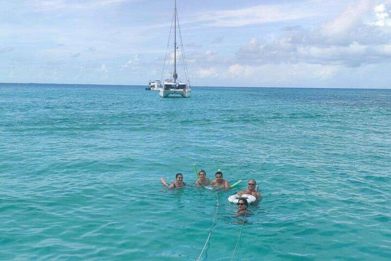 Cancun: Private Luxury Catamaran to Isla Mujeres - Explore Cancun and Isla Mujeres on a Private Luxury Catamaran