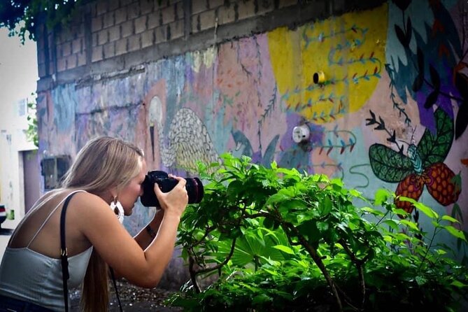 Cancun Private Street Art Tour - The Guide: A Bilingual Art Enthusiast