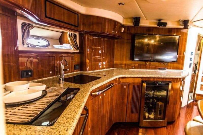 Cancun private yacht Sea Ray Sundancer 60 feet - Pacing, Timing, and Schedules