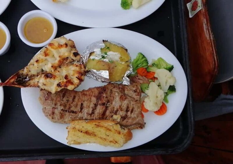 Cancun: Romantic evening in galleon with dinner and open bar - Practical Details: Meeting Point, Duration, and Dress Code