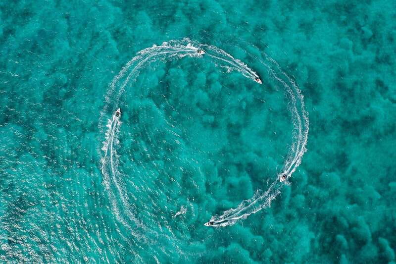 Cancun: Speedboat tour to a Virgin Beach - Driving Your Own Two-Passenger Speedboat