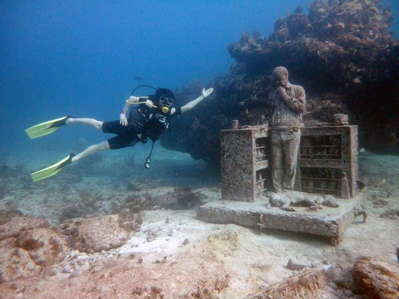 Cancún: Underwater Museum & Reef for Certified Scuba Divers - Weather, Timing, and Booking Flexibility