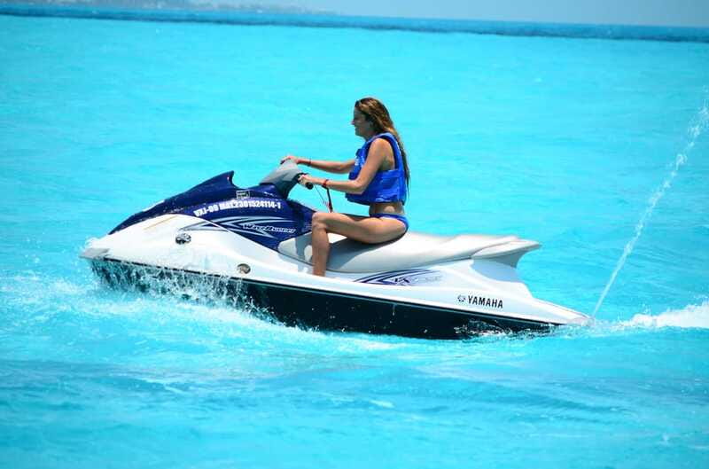 Cancun: Waverunner in Nichupte Lagoon - Weather Conditions and Activity Availability