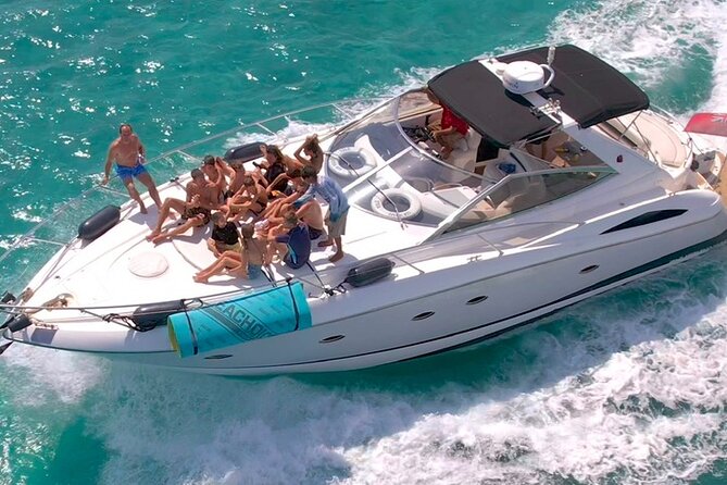 Cancun Yacht Rental for a private Caribbean Experience - Exploring Playa Norte, Isla Mujeres for Relaxation