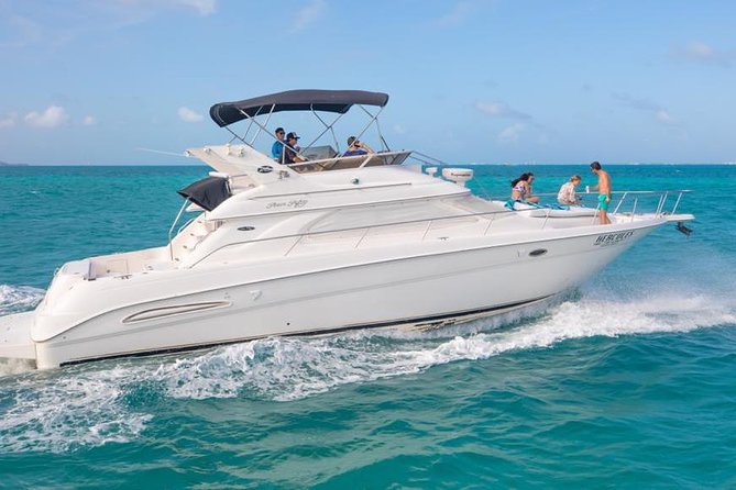 Cancún Yacht Rental SeaRay 46ft 25P13 - Snorkeling and Isla Mujeres: Upgrading Your Water Adventure