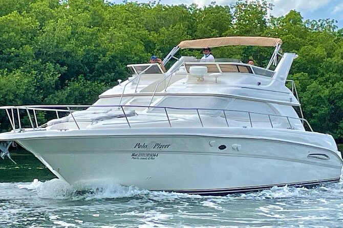 Cancun Yacht Tour - SEARAY YACHT 46 FT GREAT FOR SUNSET 15 PEOPLE MAX 25P9 - Key Points
