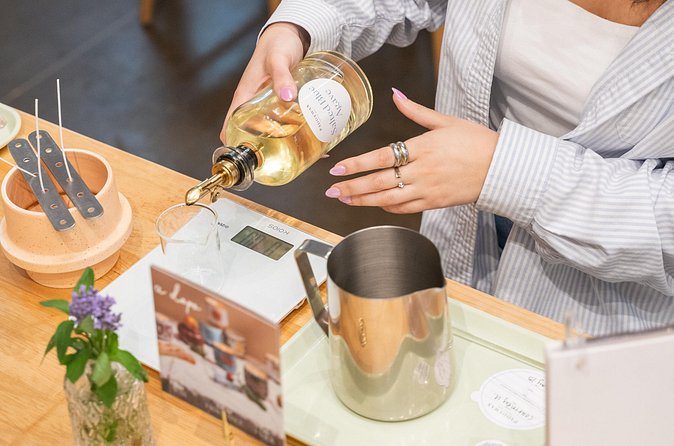 Candle Pouring Workshop at Paddywax Candle Bar Gulch - Meeting Point and Group Size Details