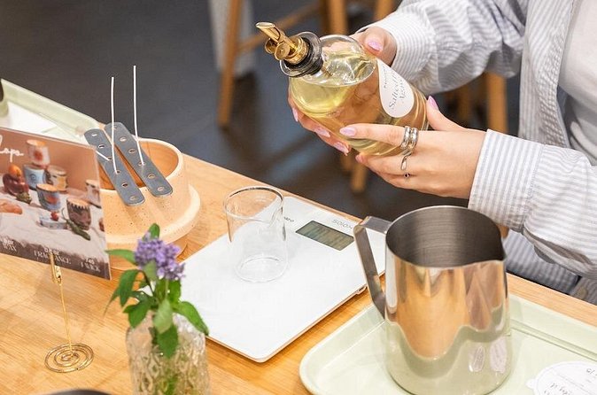 Candle Pouring Workshop at Paddywax Candle Bar Reston - Meeting Location and Accessibility Details