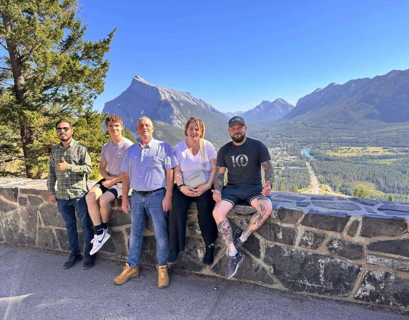 Canmore/Banff: Columbia Icefield, Skywalk, Peyto Day Tour - From the Scenic Bow Lake to the Iconic Peyto Lake