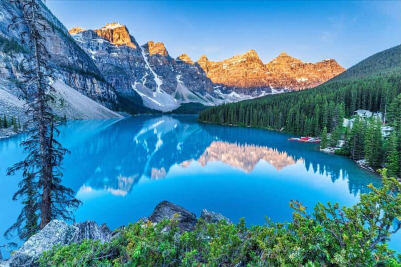 Canmore/Banff: Sunrise Moraine Lakes & Louise Adventure Tour - Experience the Magic of Sunrise at Moraine Lake and Lake Louise