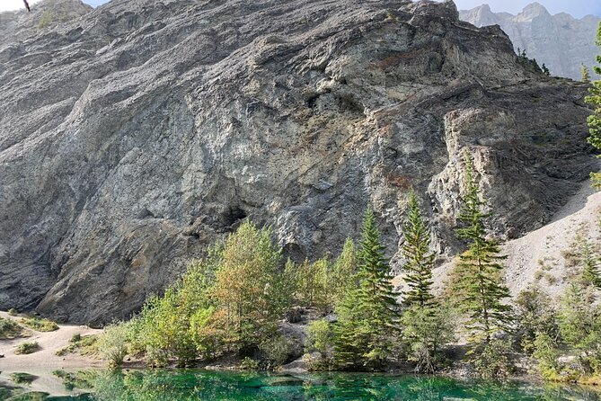 Canmore: Lost Towns and Untold Stories Hiking Tour - 3hrs - Why This Tour Stands Out in Canmore