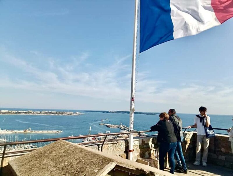 Cannes: Beyond the Red Carpet Walking Tour with Food & Wine - Discovering Suquet Hill and Scenic Vistas