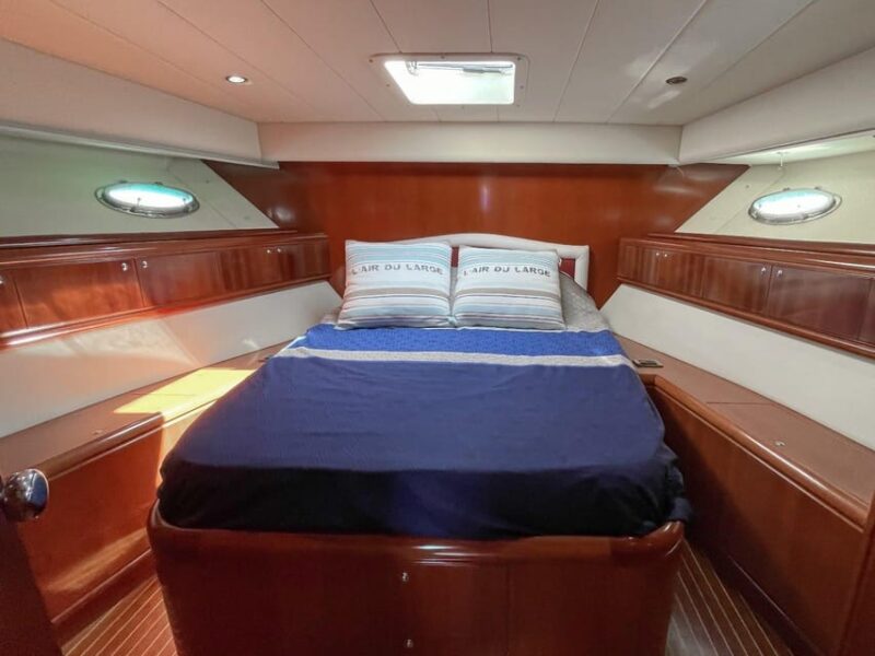 Cannes : Luxury Boat trip , swimming, snorkling, suntanning - Optional Visit to Saint-Tropez with Additional Fees