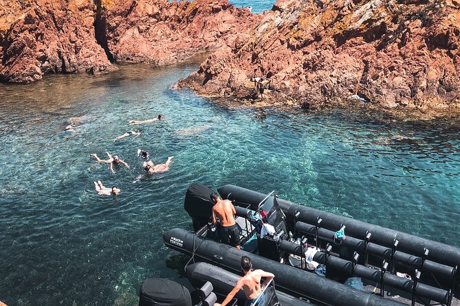 Cannes: Nautical Excursion - Estérel 2H30 - The Experience with the Captain and Crew