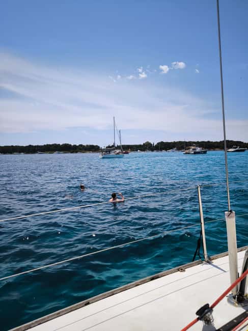 Cannes: Olympic Cruise in the French Riviera - Tasting Snacks and Drinks on Board