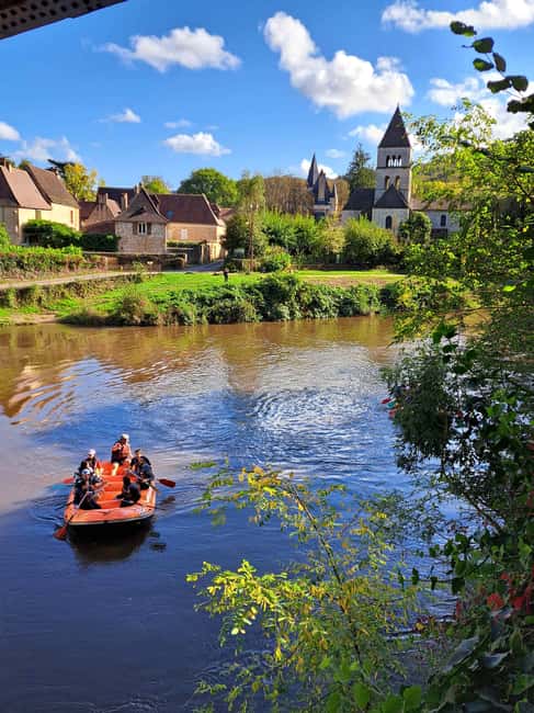 Canoeing and kayaking on the Vézère: guided descent with a river guide - Practical Details and What to Bring