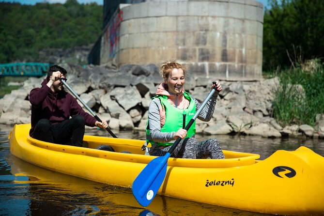 Canoeing on the Elbe river from Dín to Bad Schandau - Paddling Past Shepherds Wall and Dín Chateau