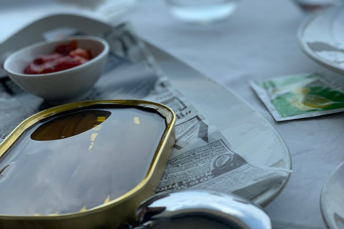 Cantabria Full Day Tour Discovering its Charming Villages (from Bilbao) - Savoring Traditional Cocido Montañes and Regional Cuisine