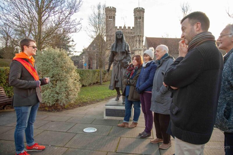 Canterbury: City & Cathedral Private Guided Tour - Inside Canterbury Cathedral: A 75-Minute Architectural Journey