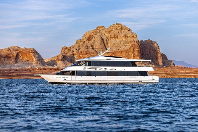 Canyon Princess Dinner Cruise - Scenic Dinner on Lake Powell with the Canyon Princess
