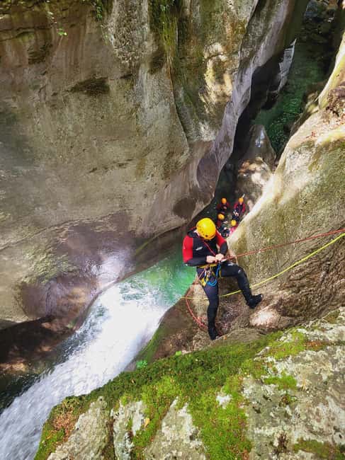 Canyoning Grenoble Furon high - Logistics: Meeting Point and Group Size