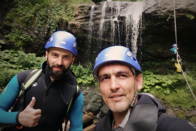 Canyoning in Batumi - Physical Fitness and Group Size for Smooth Canyoning