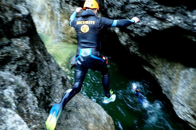 Canyoning in the Strubklamm with a state-certified guide - Flexibility with Cancellation and Booking
