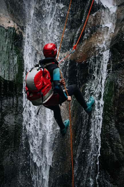 Canyoning in Vall de Núria (Queralbs, Girona) - Key Points