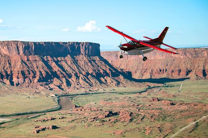 Canyonlands & Arches National Parks Airplane Tour - Booking, Cancellation, and Availability