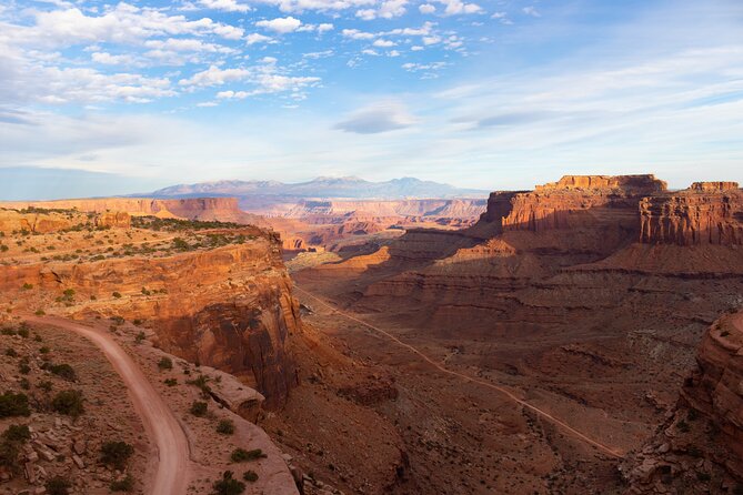Canyonlands National Park Backcountry Tour - Off-Road Adventure in Utahs Challenging Terrain