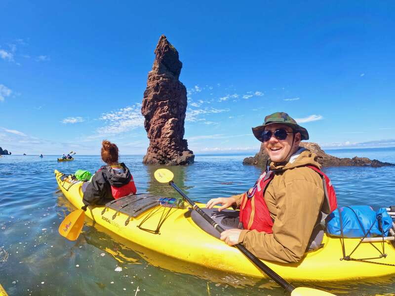 Cape Chignecto: Three Sisters Kayaking Day Tour - Navigating the Bay of Fundy’s Tides from the Kayak