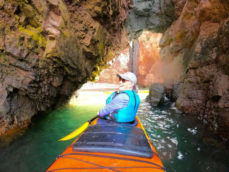 Cape Chignecto: Three Sisters Kayaking Day Tour - Timing, Meeting, and Flexibility