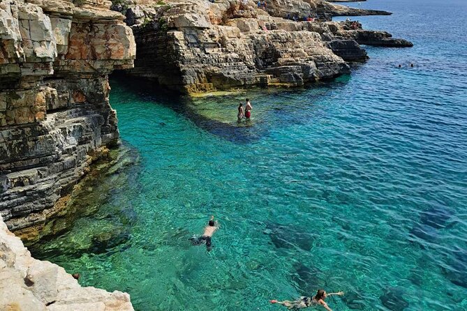Cape Kamenjak Quad Safari 2.5h  Cliff Jump & Safari Bar - Cliff Jumping into Crystal Clear Waters