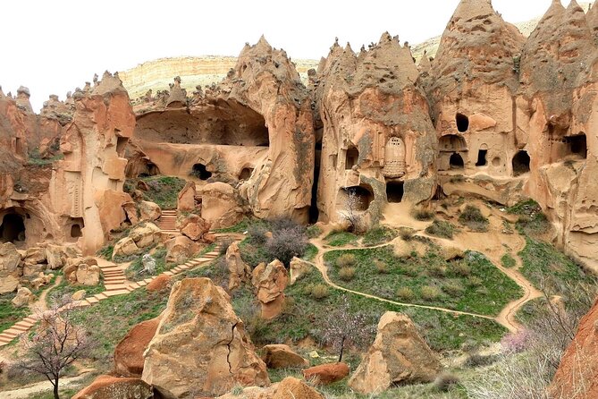 Cappadocia All nclusive Private Mix Tour - Explore the Zelve Open-Air Museums Ancient Settlements