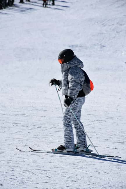 Cappadocia: Fantastic Erciyes Ski Tour & Optional Equipment - Professional Lessons for Beginners and Improving Skills