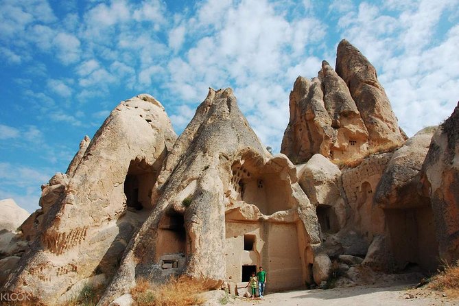 Cappadocia Full-Day Tour from Istanbul: Goreme Open-Air Museum, Pigeon Valley - Walking Through Pigeon Valley