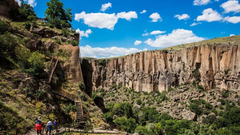 Cappadocia: Green Tour with Lunch & Hotel Pickup - Discovering the Beauty of Ihlara Valley on a Guided Hike