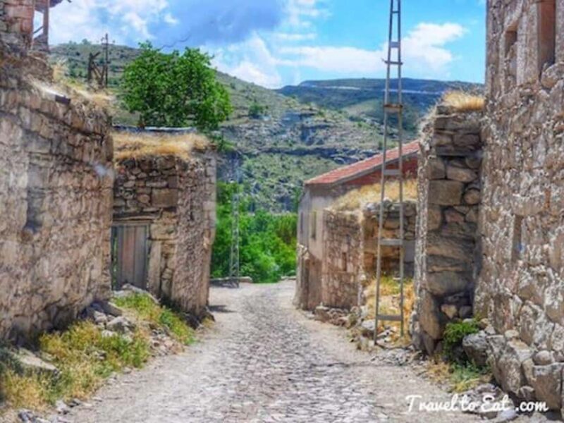 Cappadocia: Green Tour with Underground City & Ihlara Valley - Hiking and Sightseeing in Ihlara Valley