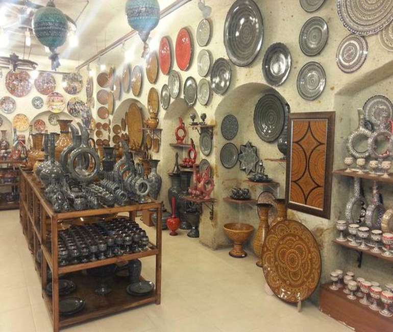 Cappadocia: Historical Pottery Experience Tour - Logistics and Group Experience