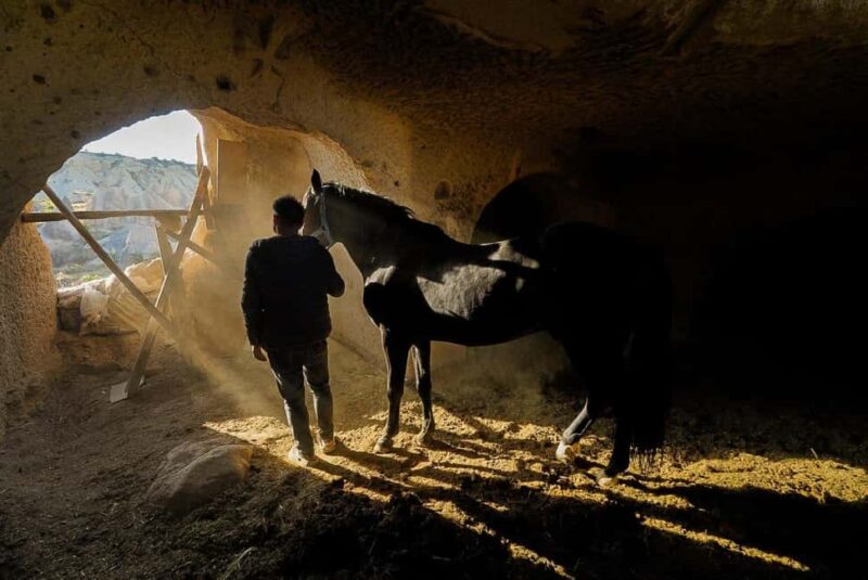 Cappadocia :Horseback Riding Tour Rose-Red Valley/LoveValley - Key Points