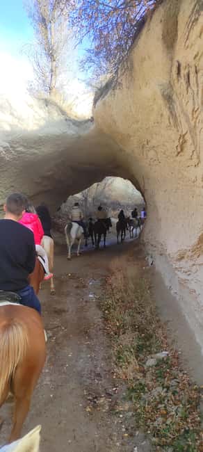 Cappadocia Horseback Tours: Sunrise, Sunset, or 1-Hour - Practical Logistics and Group Size
