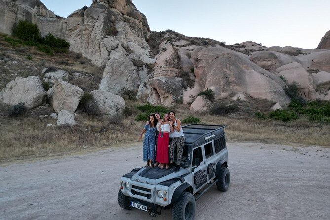 Cappadocia Jeep Safari Experience - Sunset Views and Champagne Celebration