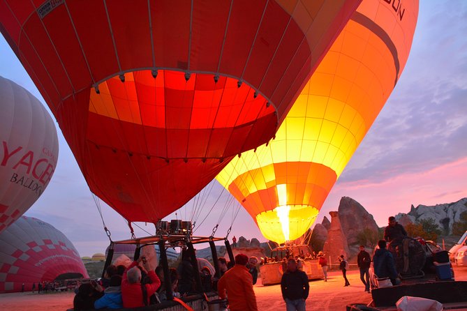 Cappadocia Jeep Safari with Hot Air Balloon Watch at Sunrise - Key Points