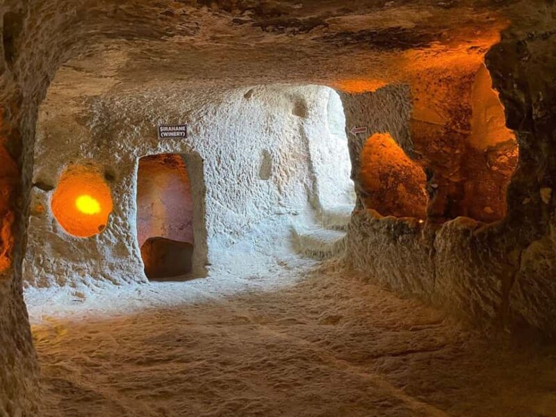 Cappadocia Mix Tour: Underground City & Open-Air Museums - High-Viewpoint at Uchisar Castle