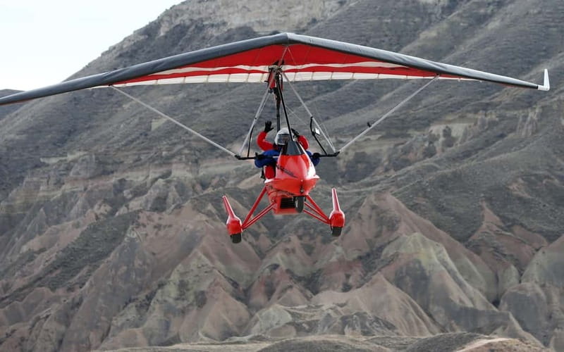 Cappadocia: Motor Paragliding Over Göreme w/Hotel Tranfers - Experience an Aerial Tour of Cappadocia’s Famous Valleys and Landmarks